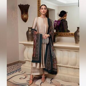 Faiza Saqlain dress Leora